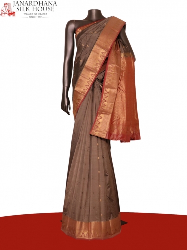 Traditional Contrast Wedding South Silk Saree